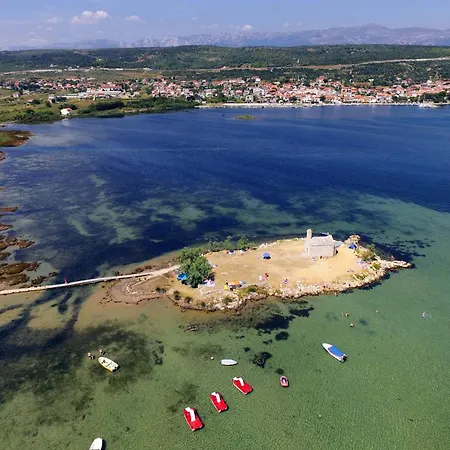 Seaside House With A Swimming Pool Posedarje, Novigrad - 25193 Vikendica